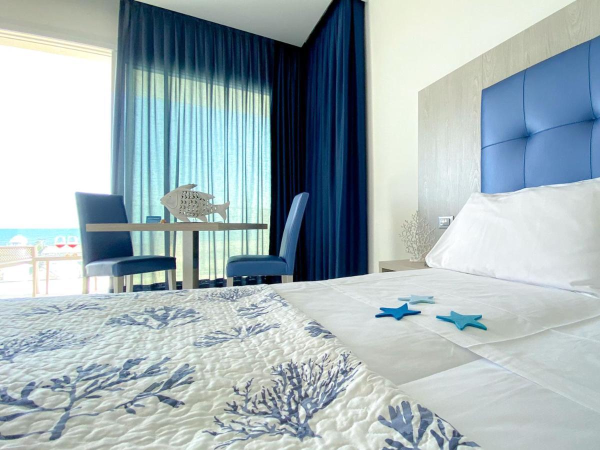 Edison Hotel Seaview & Spa Sottomarina Ngoại thất bức ảnh
