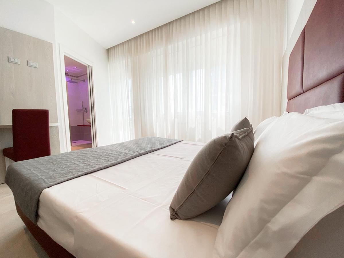 Edison Hotel Seaview & Spa Sottomarina Ngoại thất bức ảnh