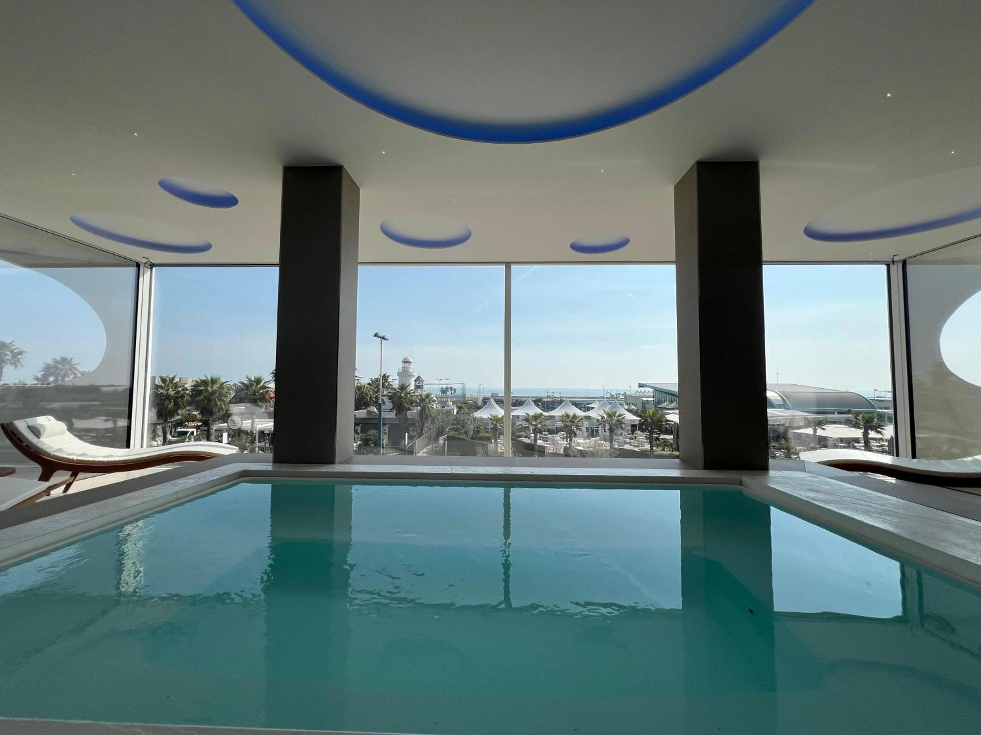 Edison Hotel Seaview & Spa Sottomarina Ngoại thất bức ảnh
