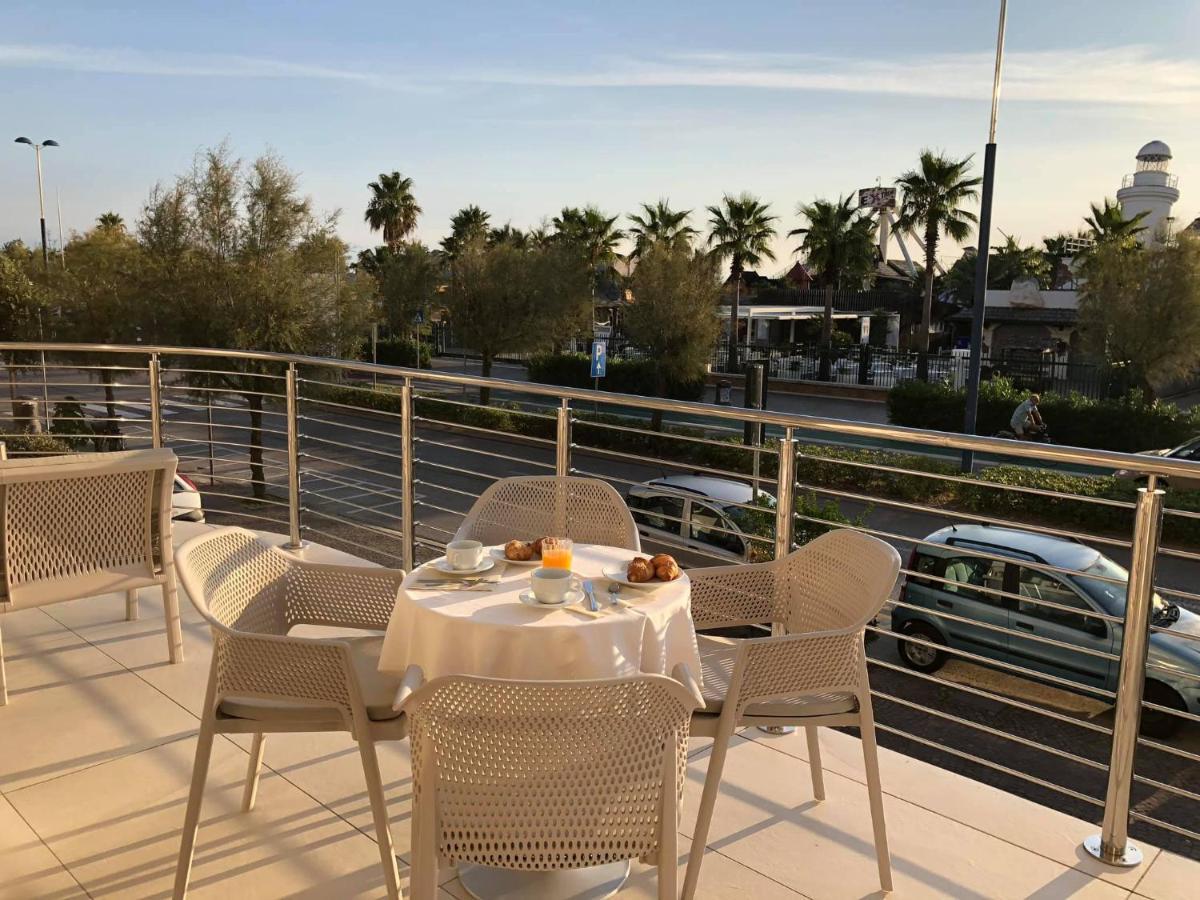 Edison Hotel Seaview & Spa Sottomarina Ngoại thất bức ảnh